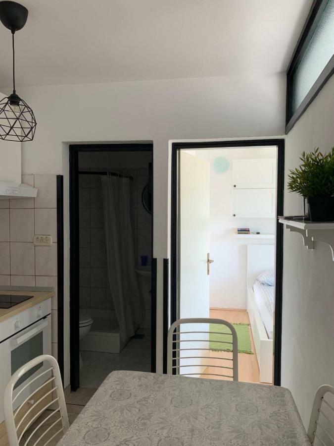 Apartment Bujas Raslina Eksteriør bilde
